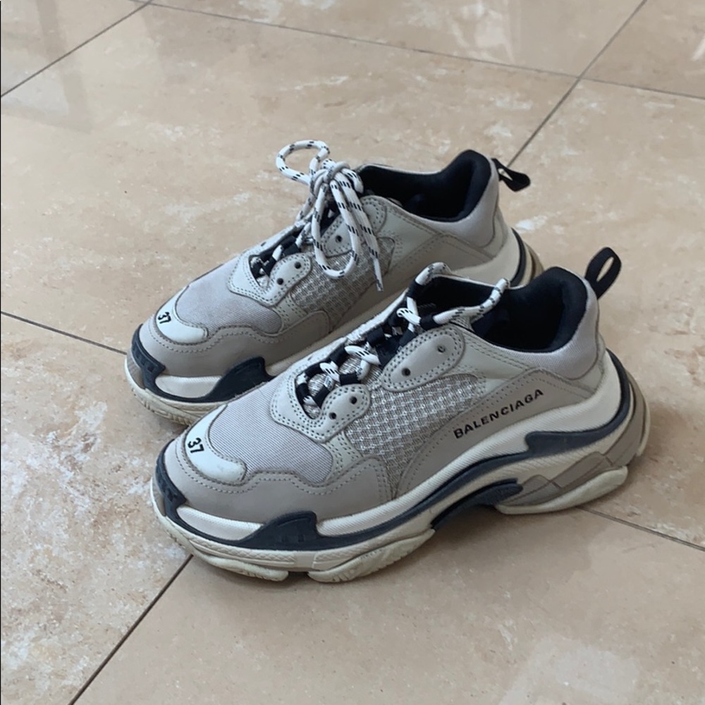 Balenciaga sneakers 37
